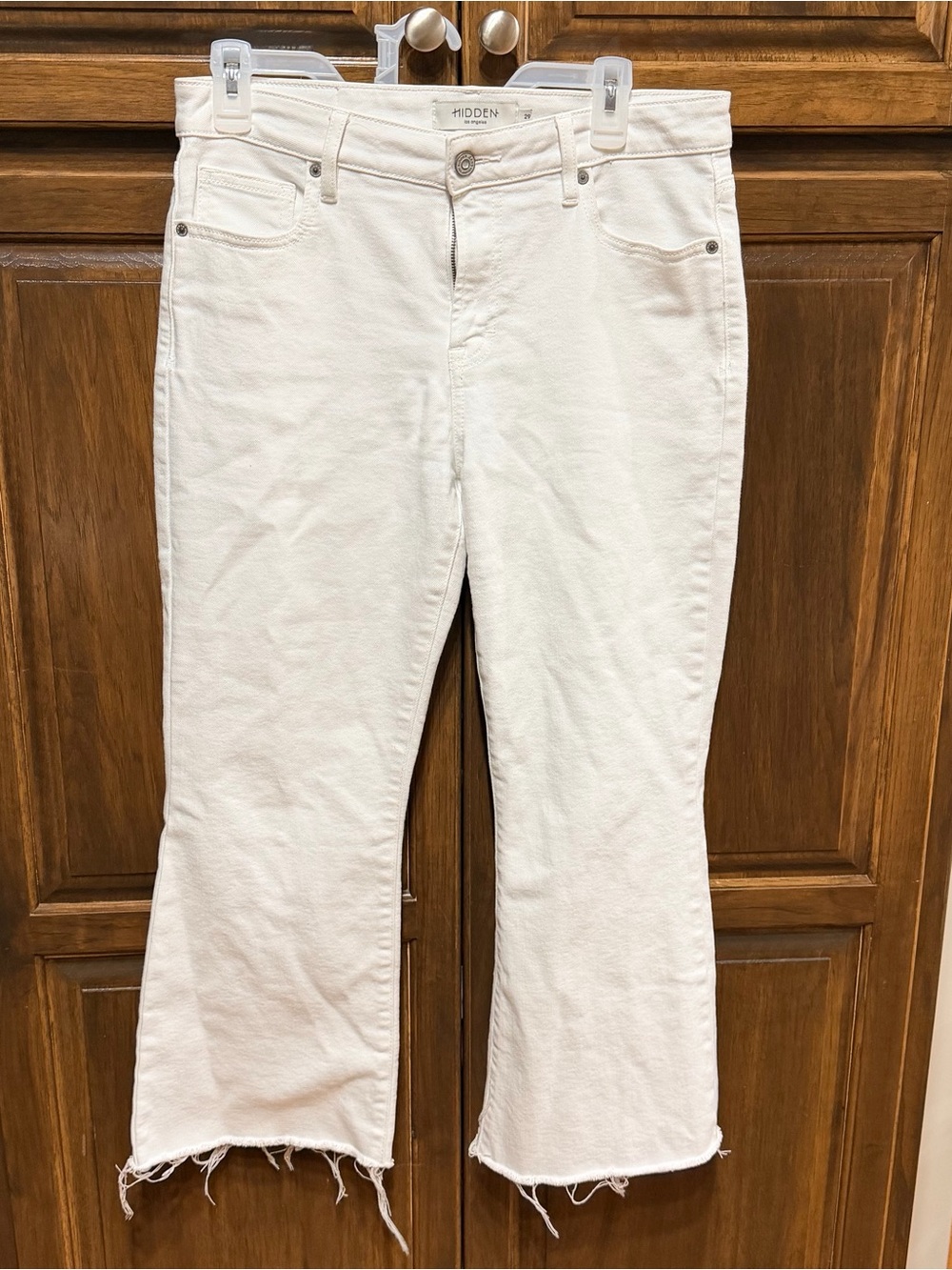 Hidden Los Angeles- White Flare Cropped Jeans